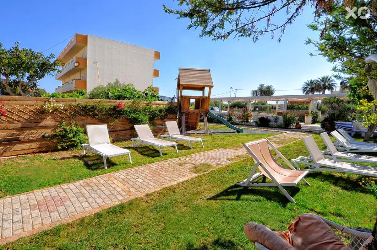Georgia's Garden Hotel