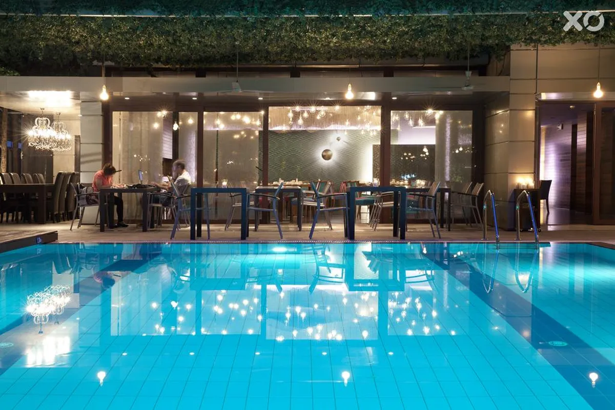 Lazart Hotel