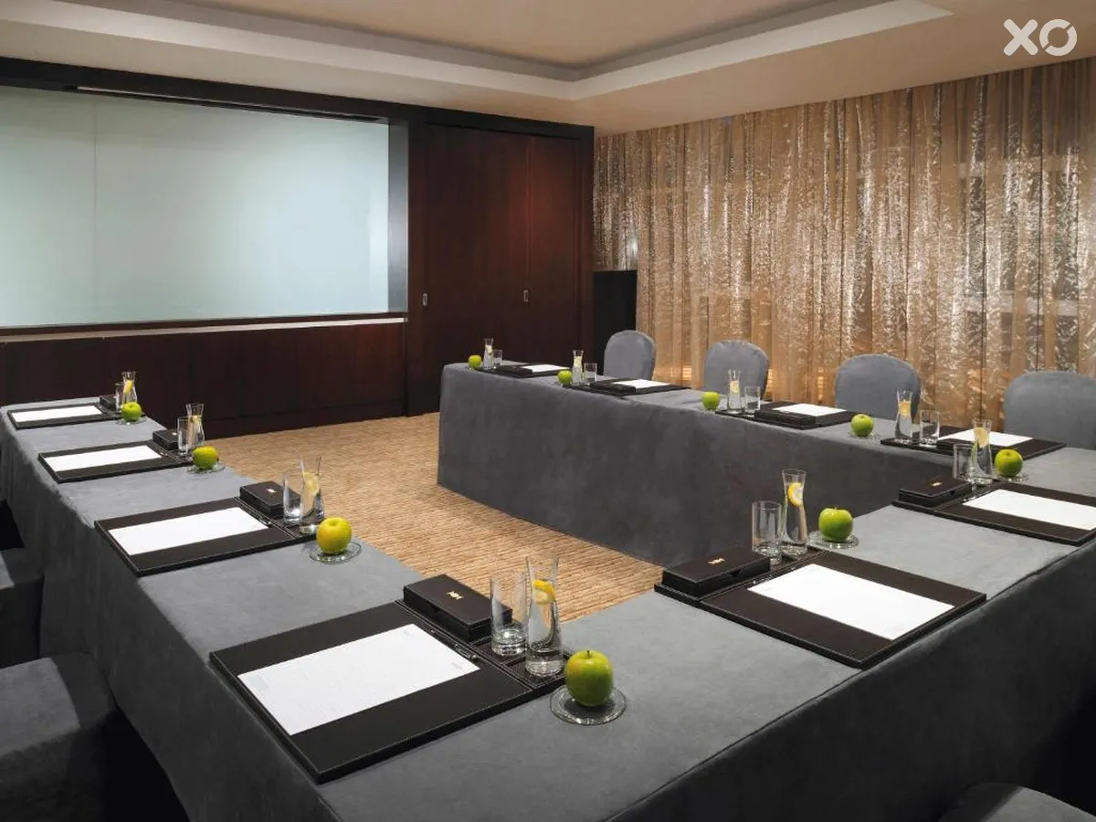 Movenpick Hotel Jumeirah Lakes Towers