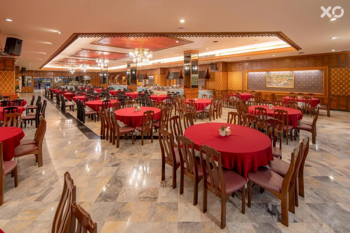 Alexander Hotel