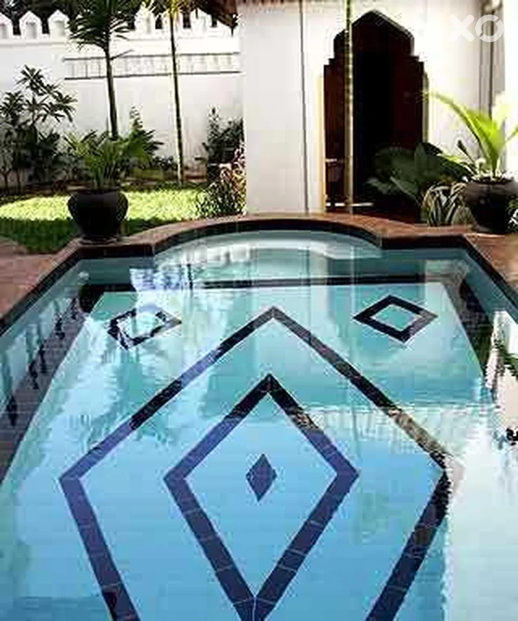 Kholle House