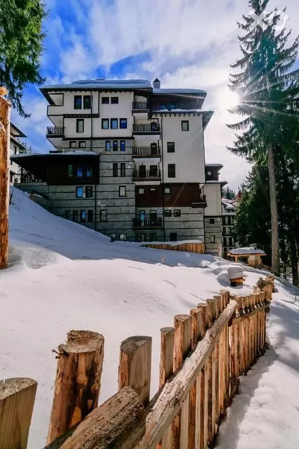 Green Life Family Apartments