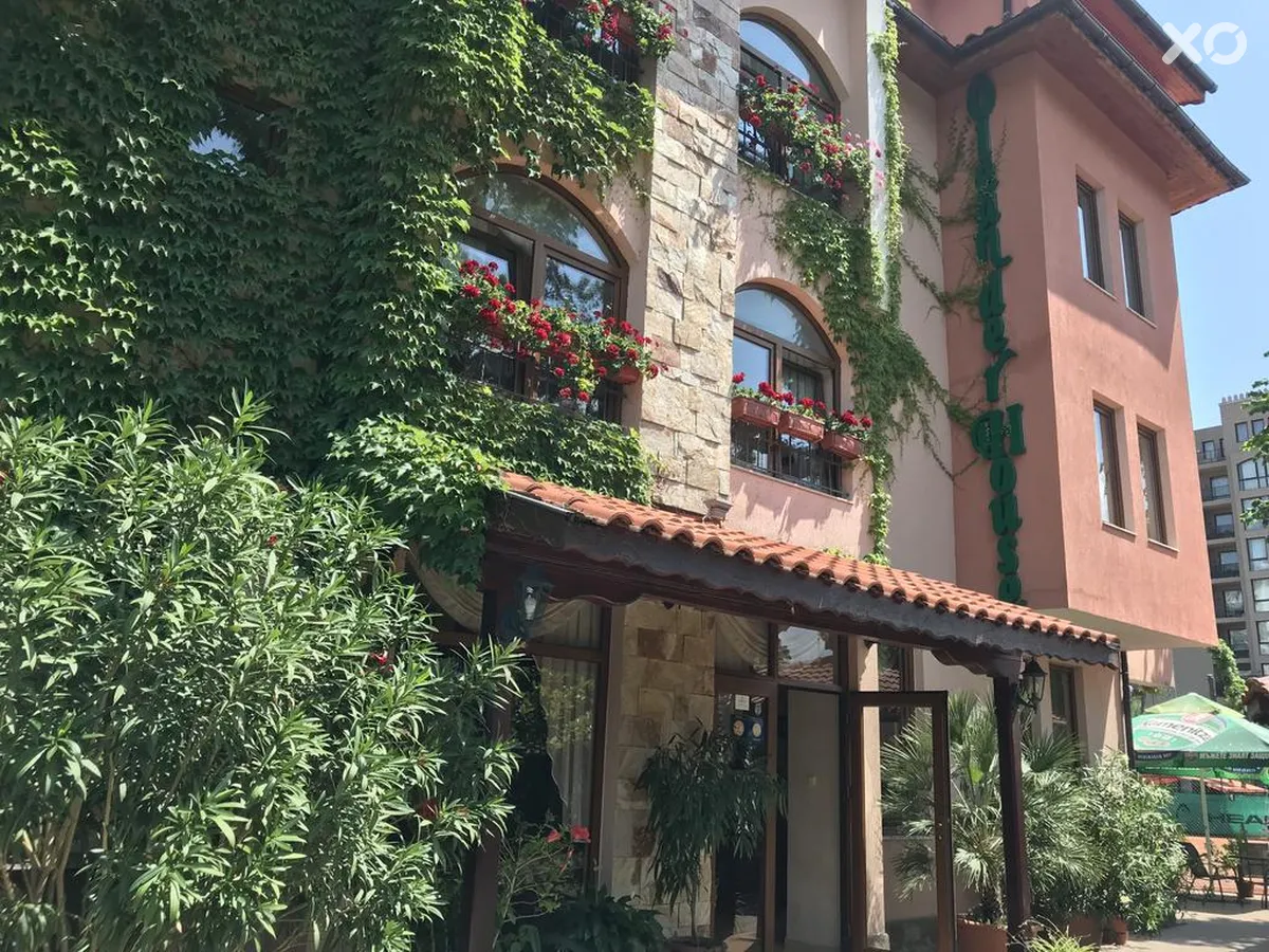 Oleander House
