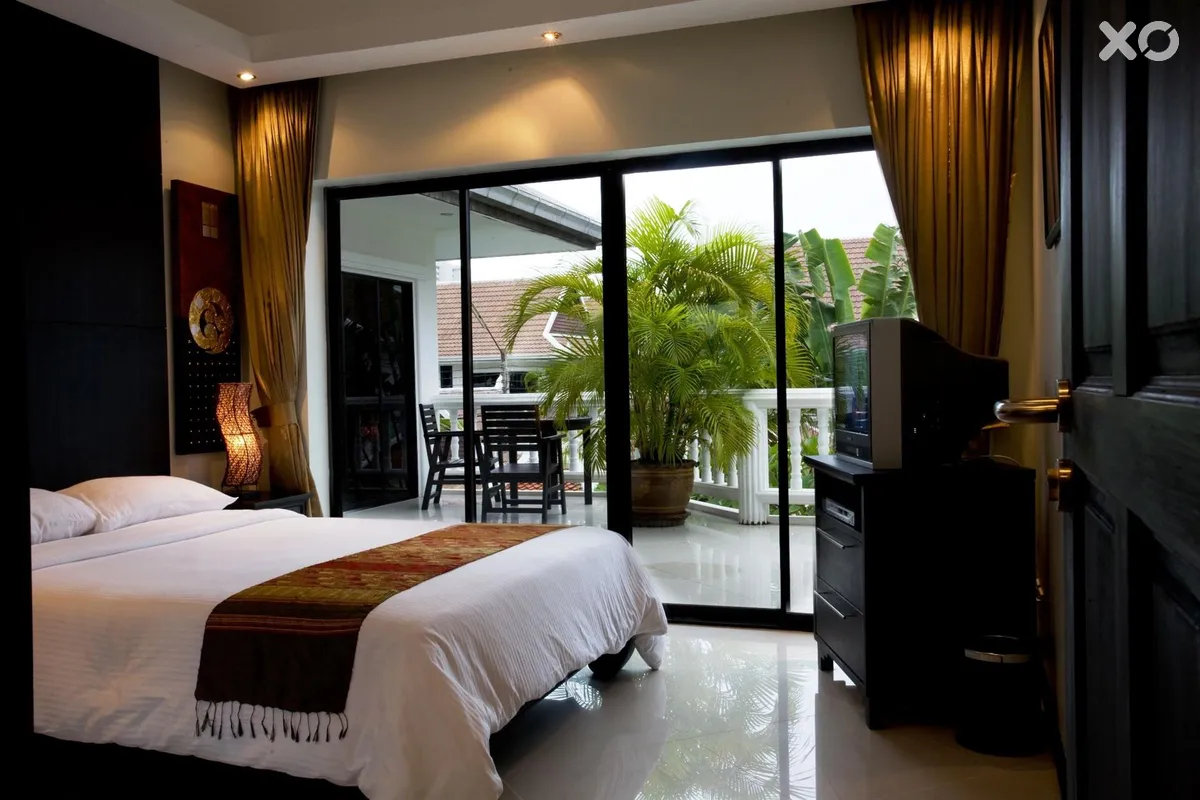 Palm Grove Resort