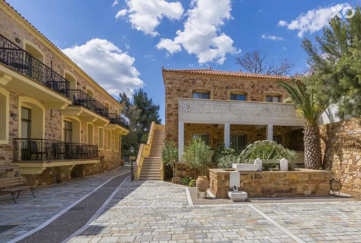 Grecian Castle Hotel