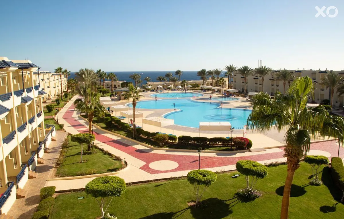 Grand Oasis Resort