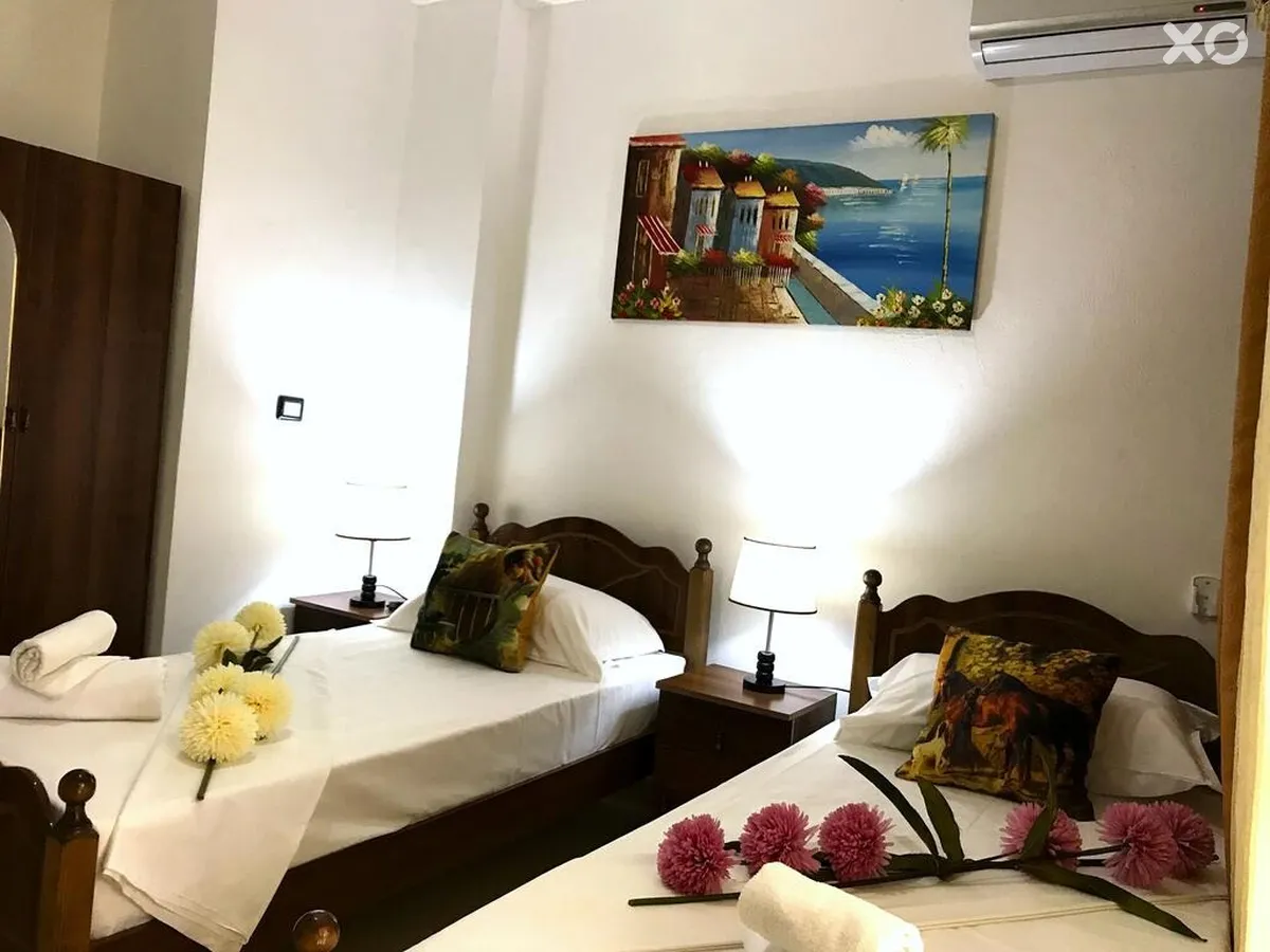 Mali i Robit Hotel & Camping