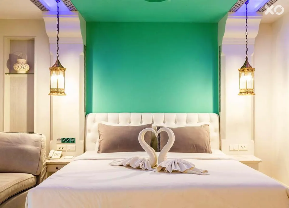 The Verandah Hotel