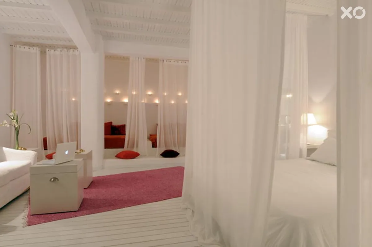 Ostraco Suites