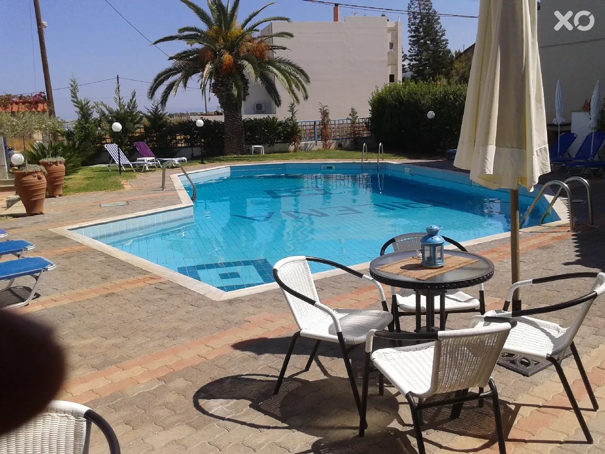 Irilena Studios & Apartments