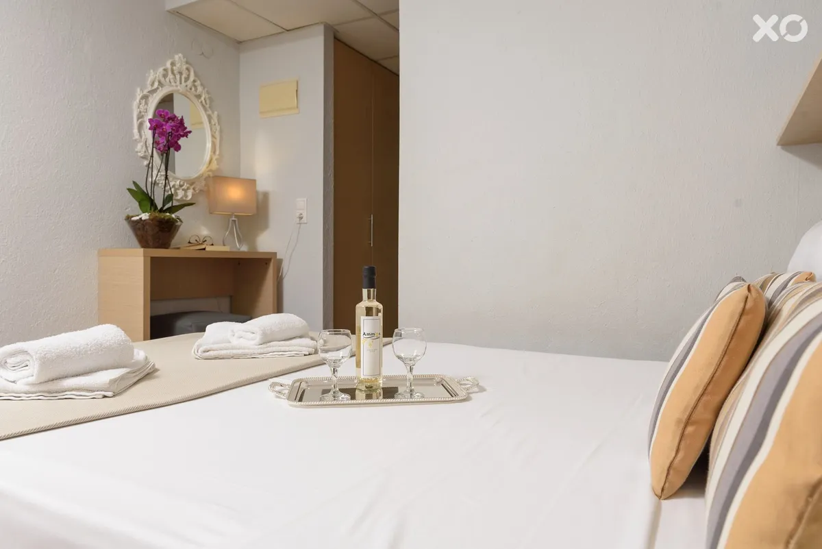 Ammos Beach Studios & Suites