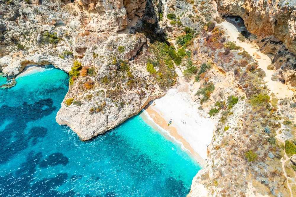 Куди поїхати у відпустку без зайвих витрат у 2026