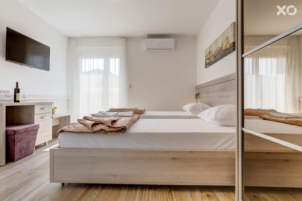 Al Mare Apartments