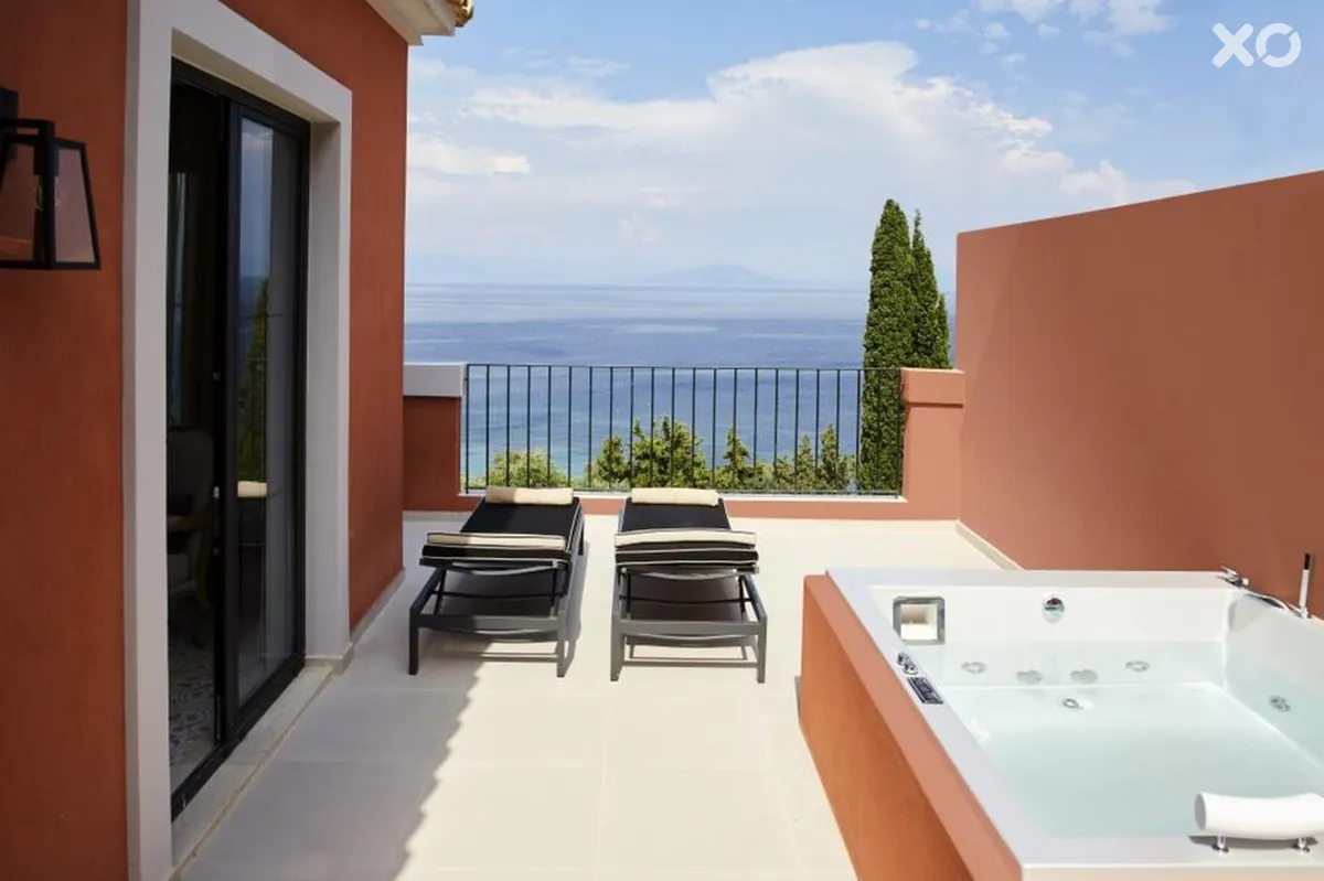 MarBella Nido Suite Hotel & Villas