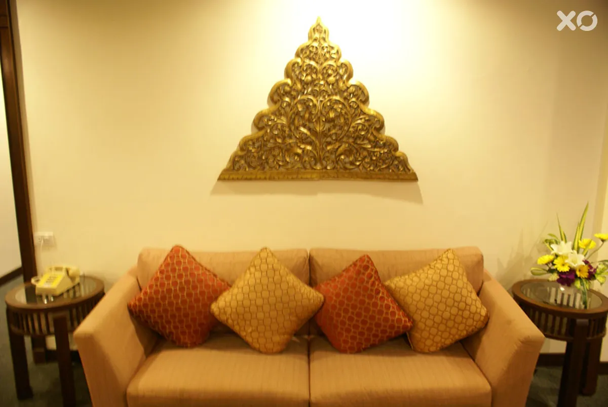 Royal Palace Hotel