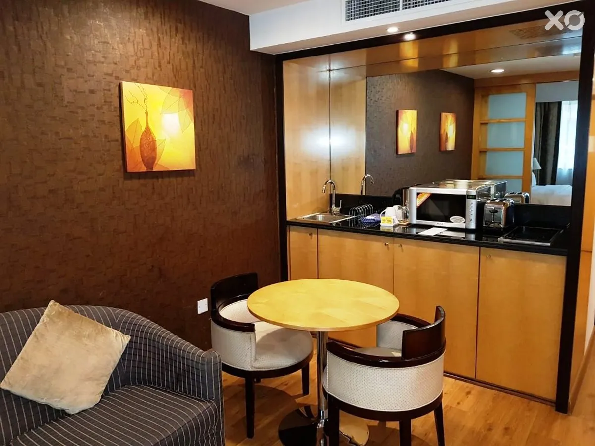 Savoy Suites Hotel Apartments
