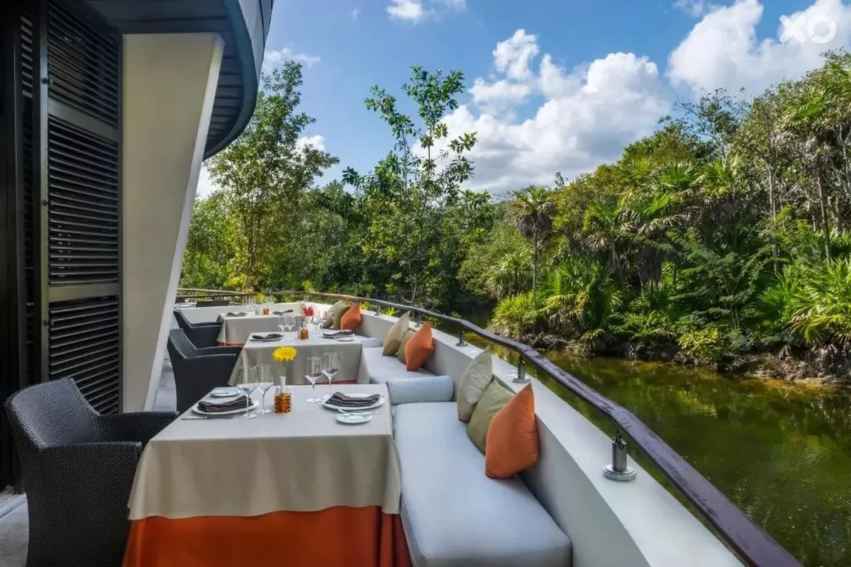Blue Diamond Luxury Boutique Hotel