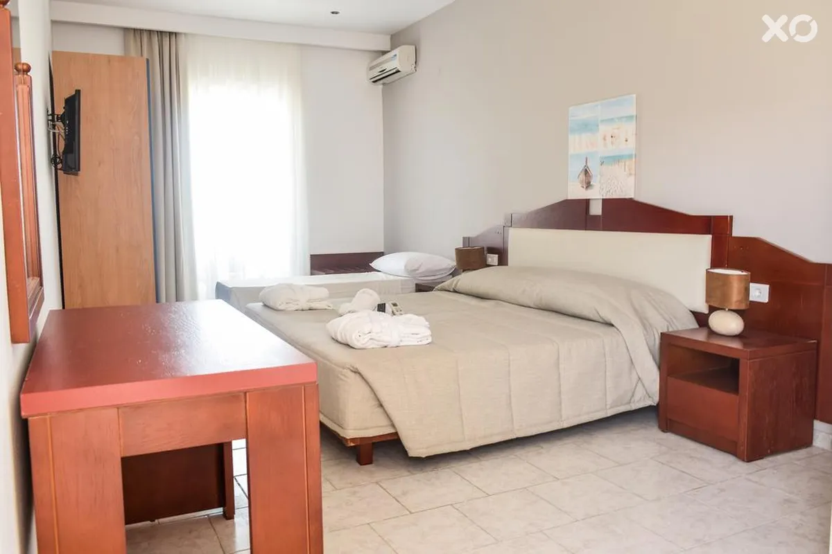 Dias Apartments