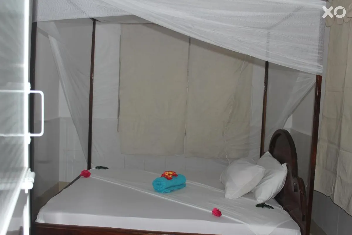 Faridu Beach Bungalows