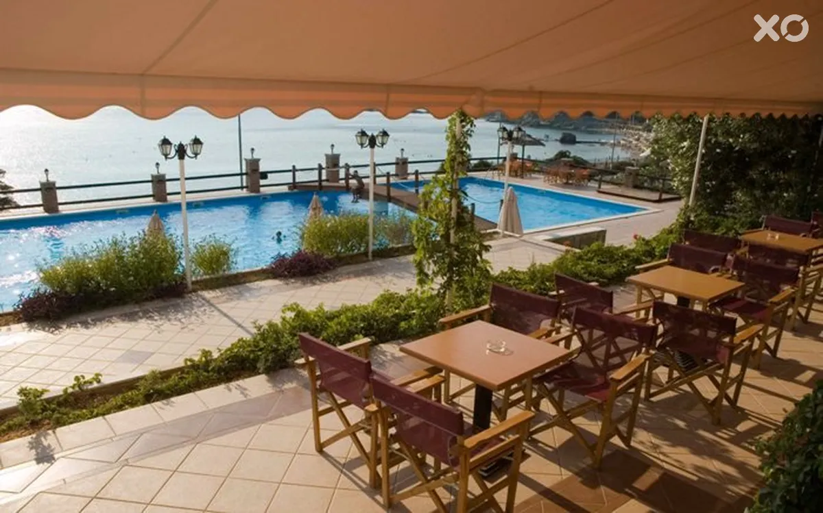 Alexander Beach Hotel