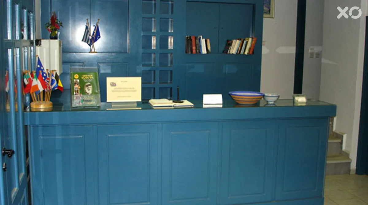 Irida Villa