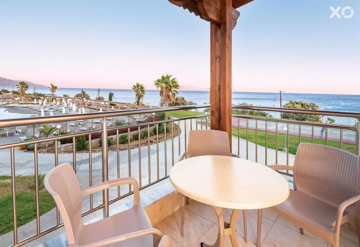 Grand Blue Beach Hotel