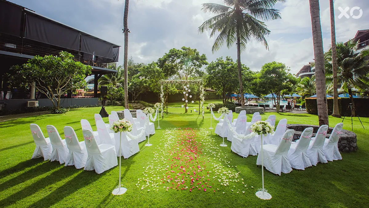 Holiday Ao Nang Beach Resort