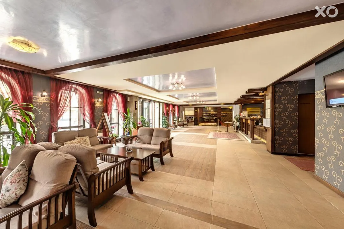 Grand Royale Apartment Complex & Spa