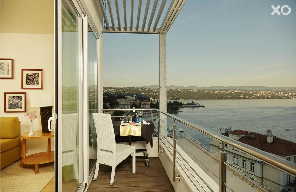 Astoria Hotel by OHM Group