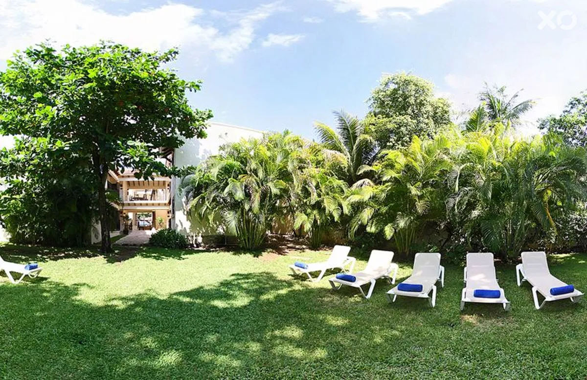 Nina Hotel & Beach Club