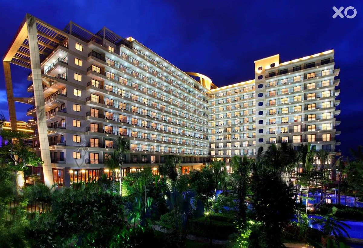 La Costa Seaside Resort Hotel Sanya