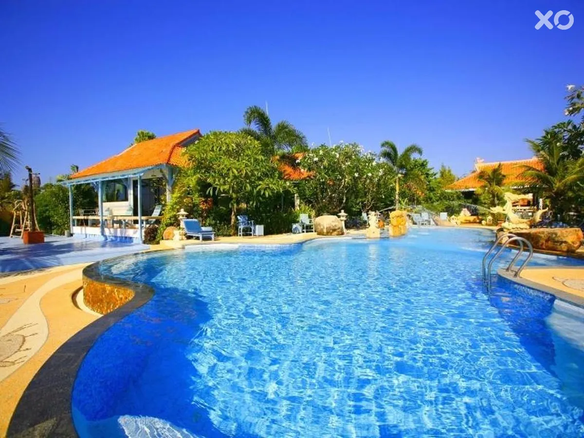 Aochalong Villa Resort & Spa
