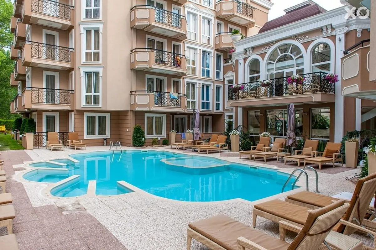 Dawn Park Deluxe