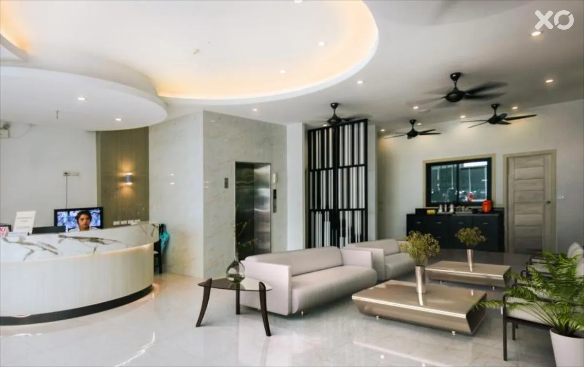 Sun Sea Sand Hotel