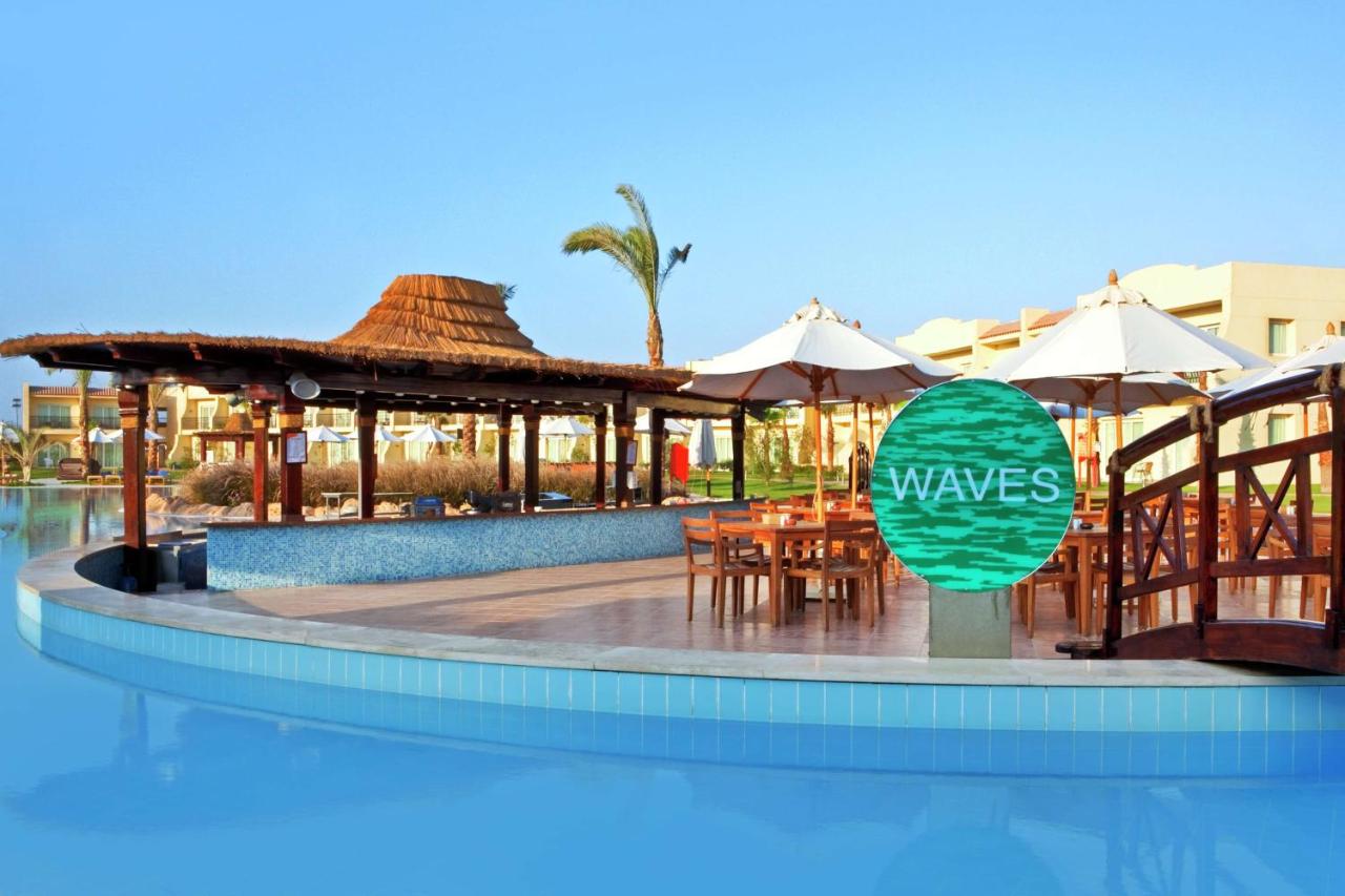 DoubleTree by Hilton Sharks Bay Resort