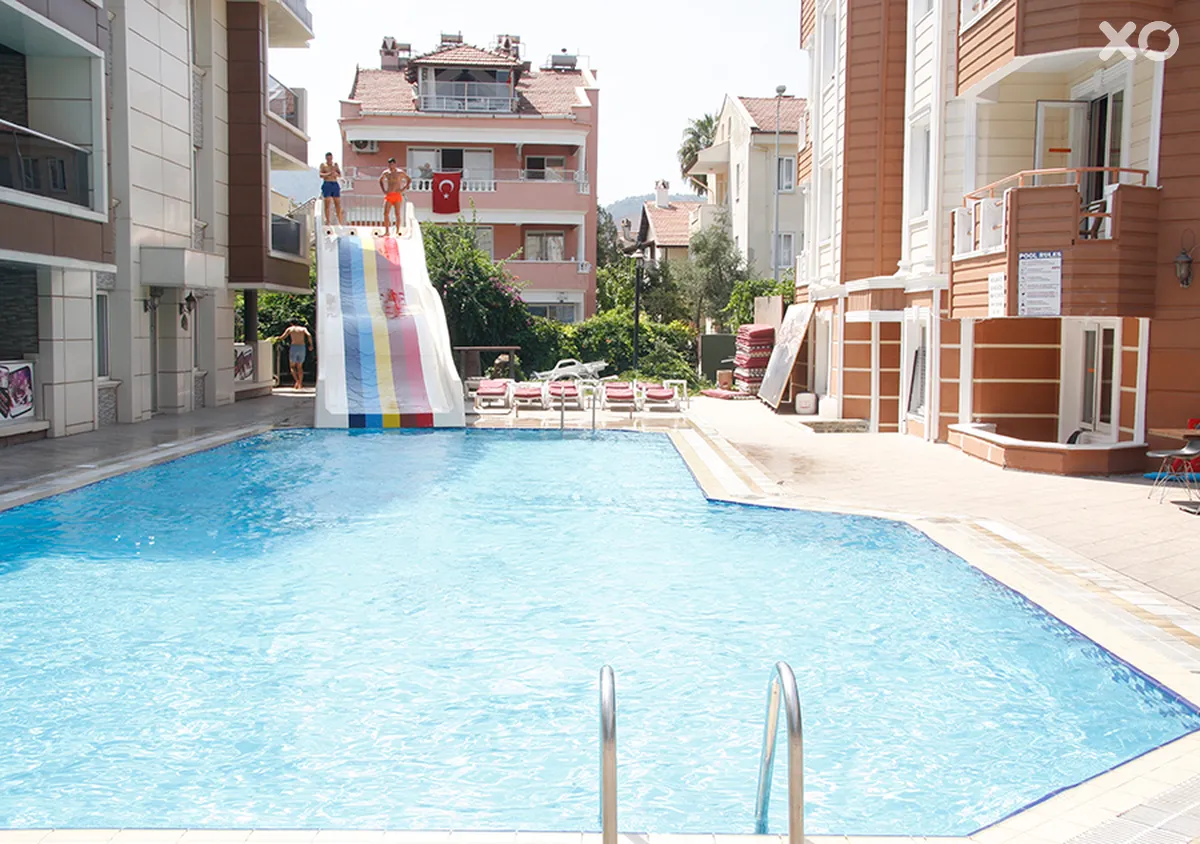 Point Beach Hotel