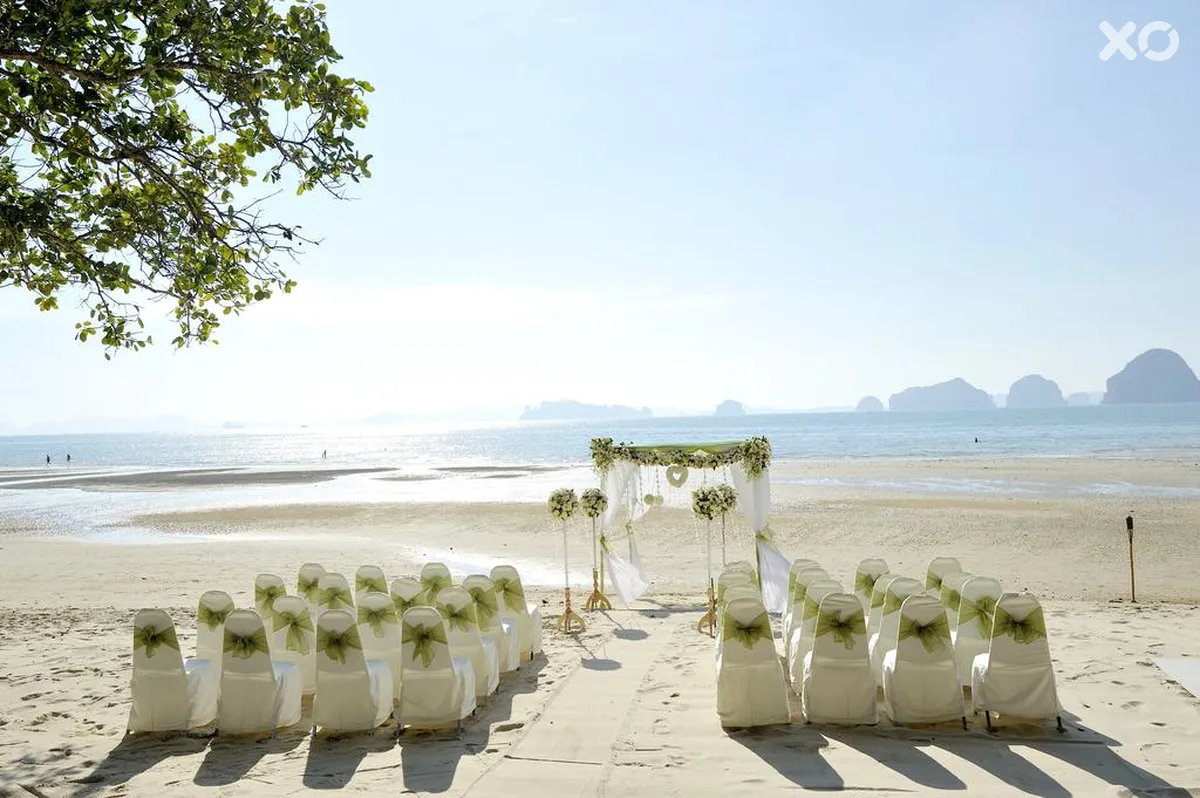 Anyavee Tubkaek Beach Resort