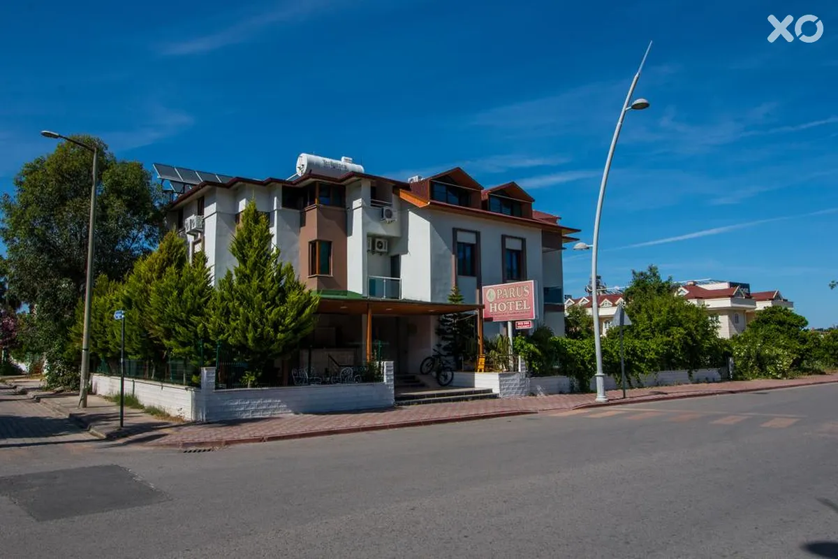 Parus Hotel