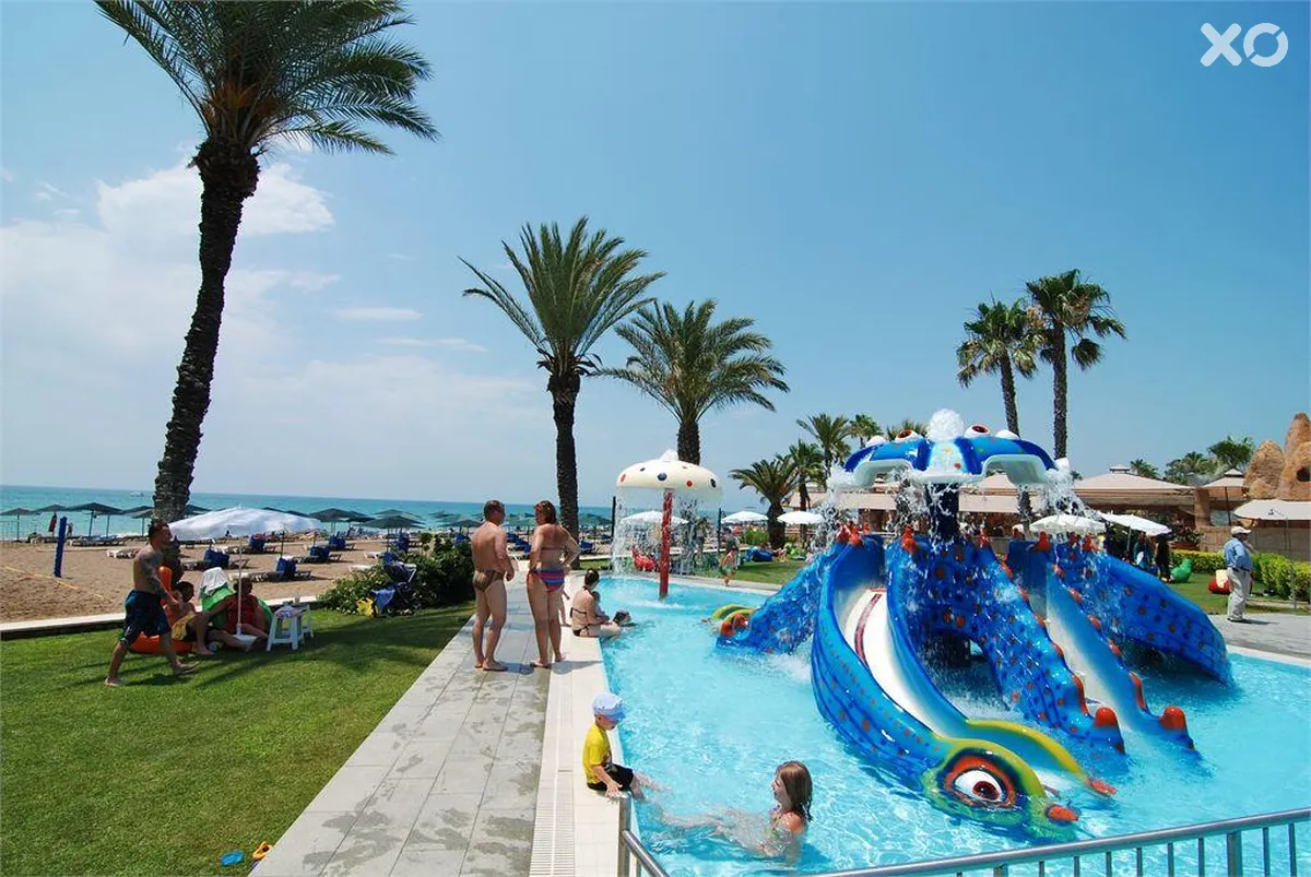 Adora Hotel & Resort