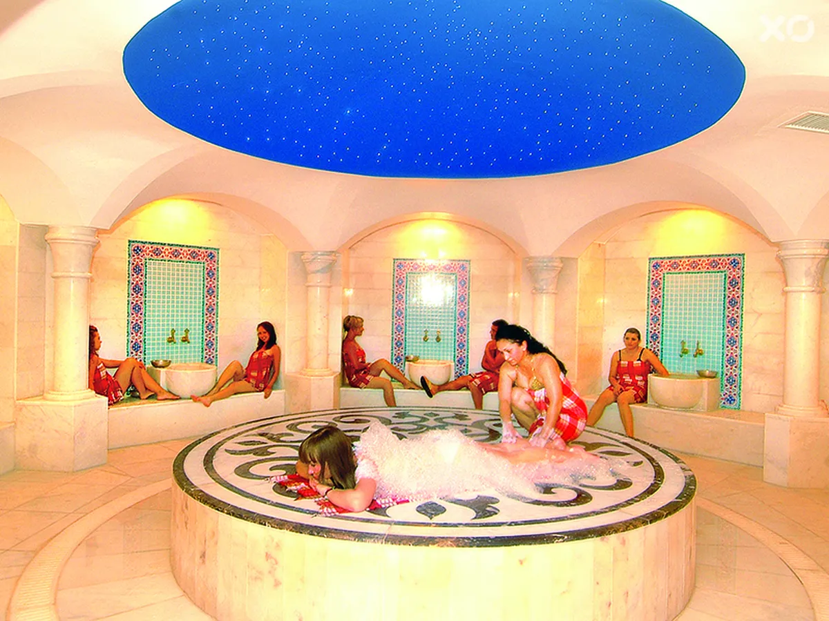Royal Dragon Hotel