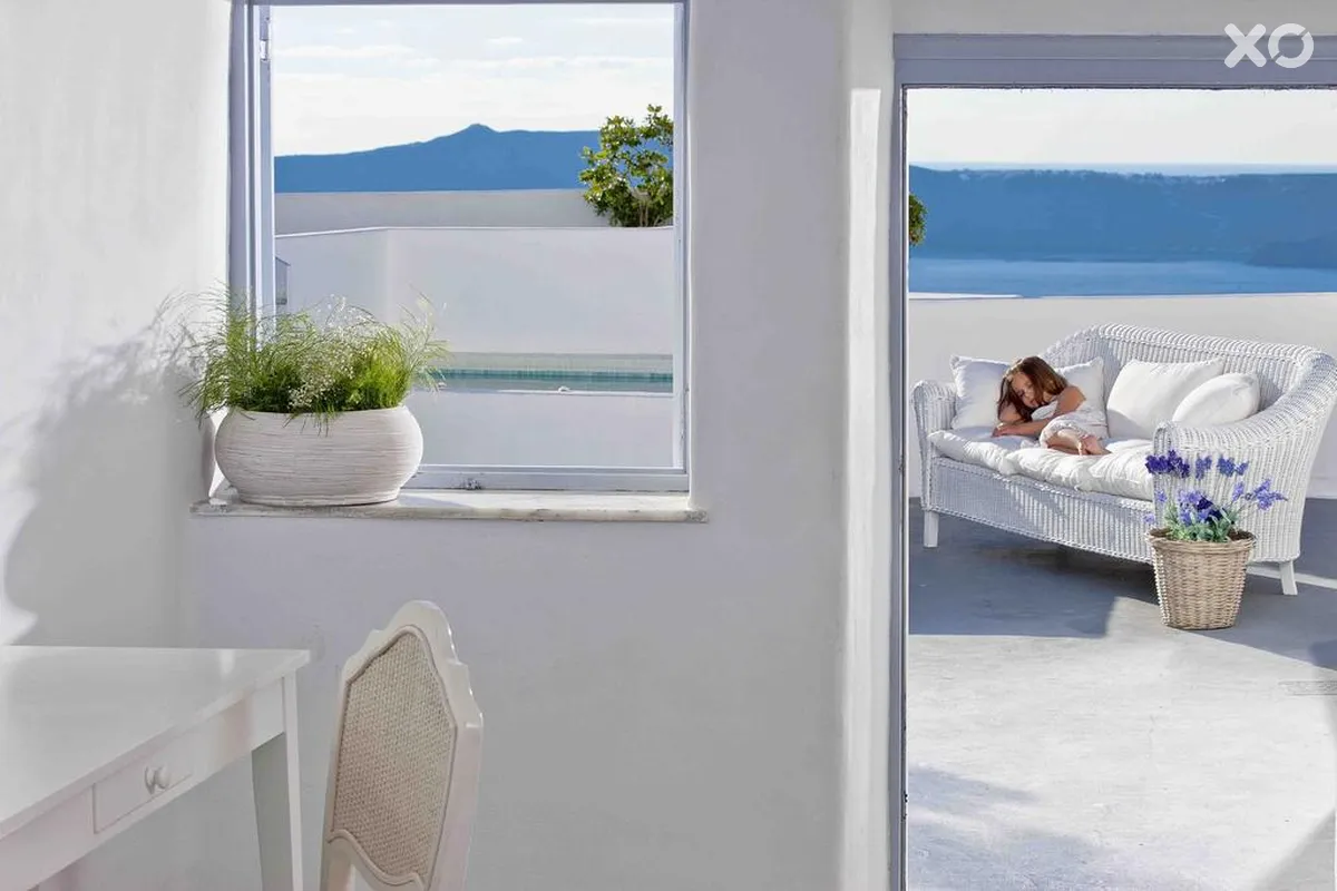 Cliff Side Suites