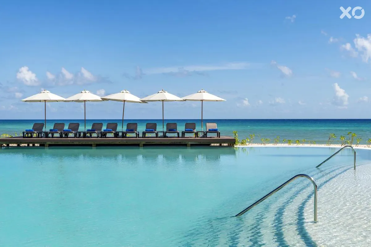 Ocean Riviera Paradise