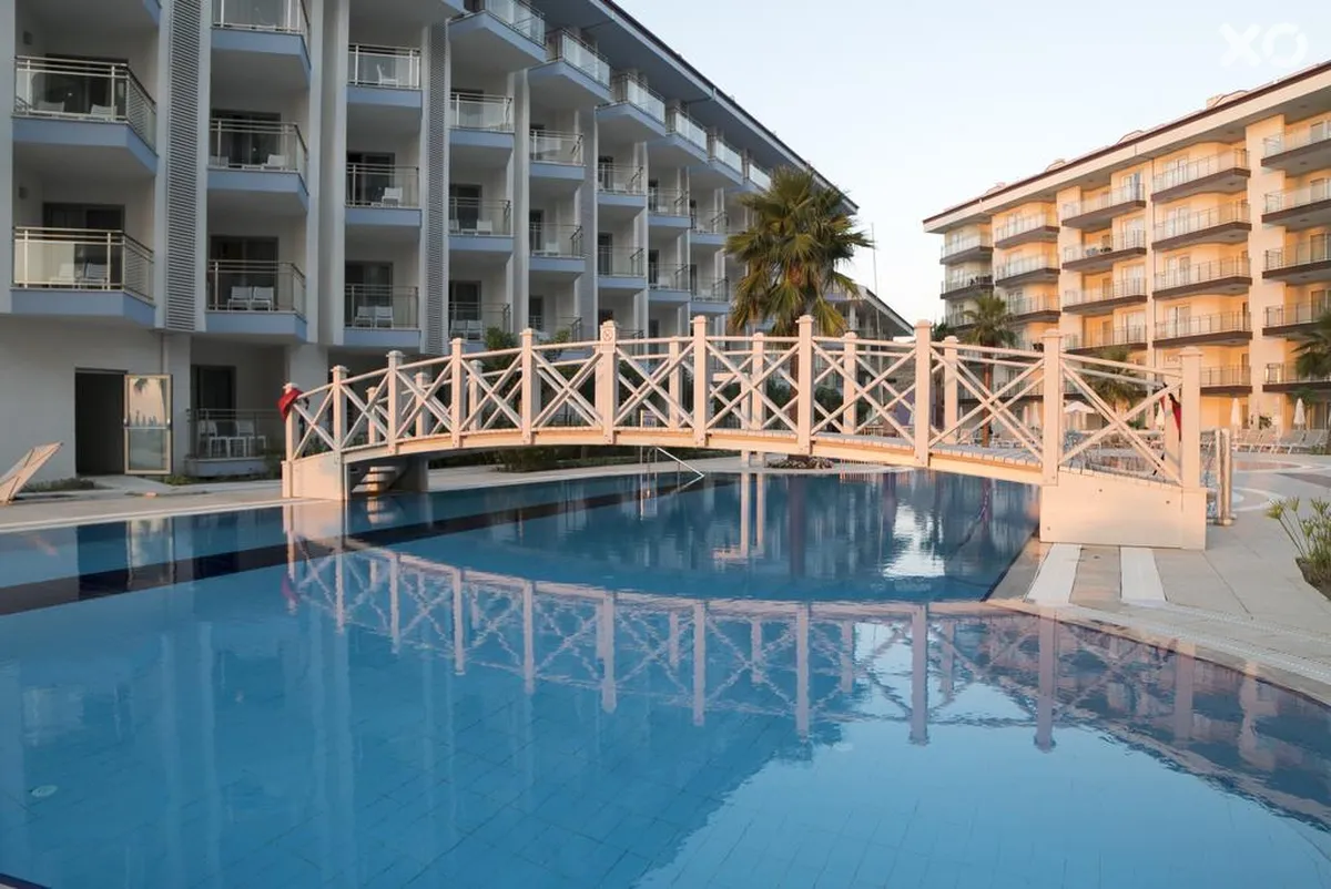 Ramada Hotel & Suites Kusadasi