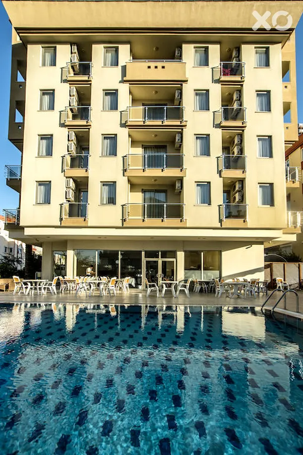 Santa Marina Hotel