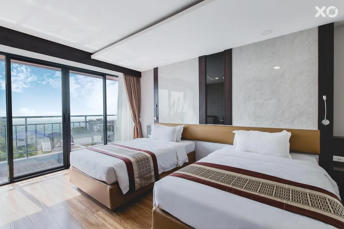 Golden Jomtien Beach Hotel