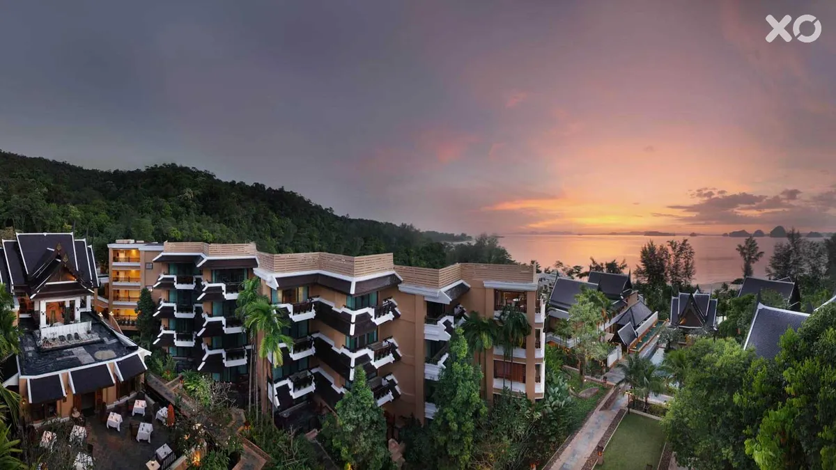 Amari Vogue Resort