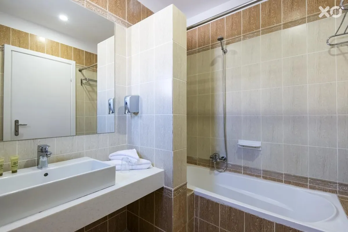 Gaia Royal Hotel