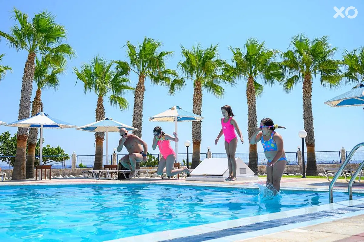 Mammis Beach Hotel