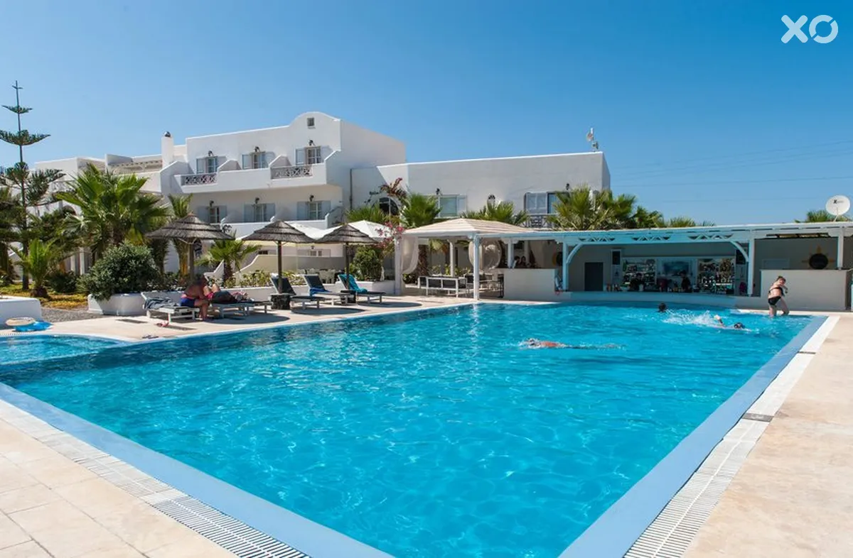 Mediterranean White Resort