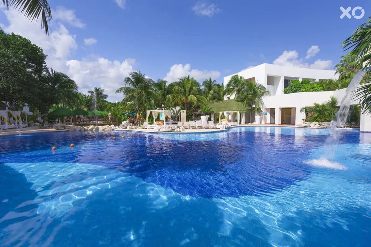Sunscape Akumal Beach Resort & Spa